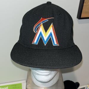 Black Fitted Miami Marlins New Era Made in USA authentic baseball cap  7 1/4
